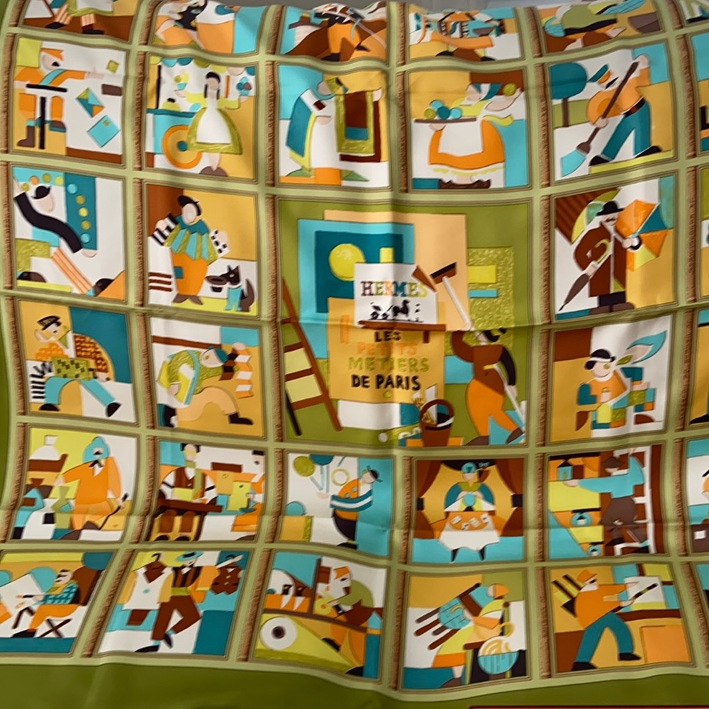 Green Hermès Paris people scarf